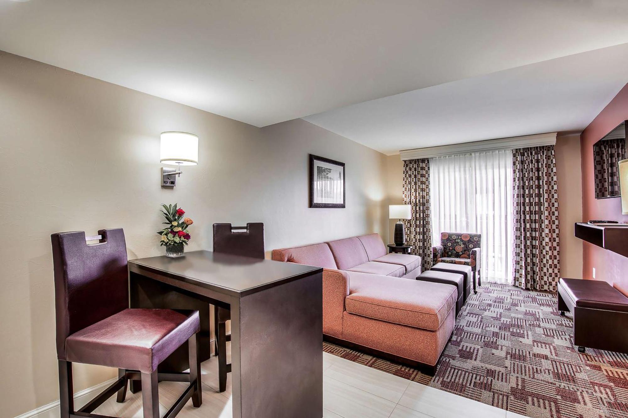 Inn Of Naples, Tapestry Collection By Hilton Exterior foto