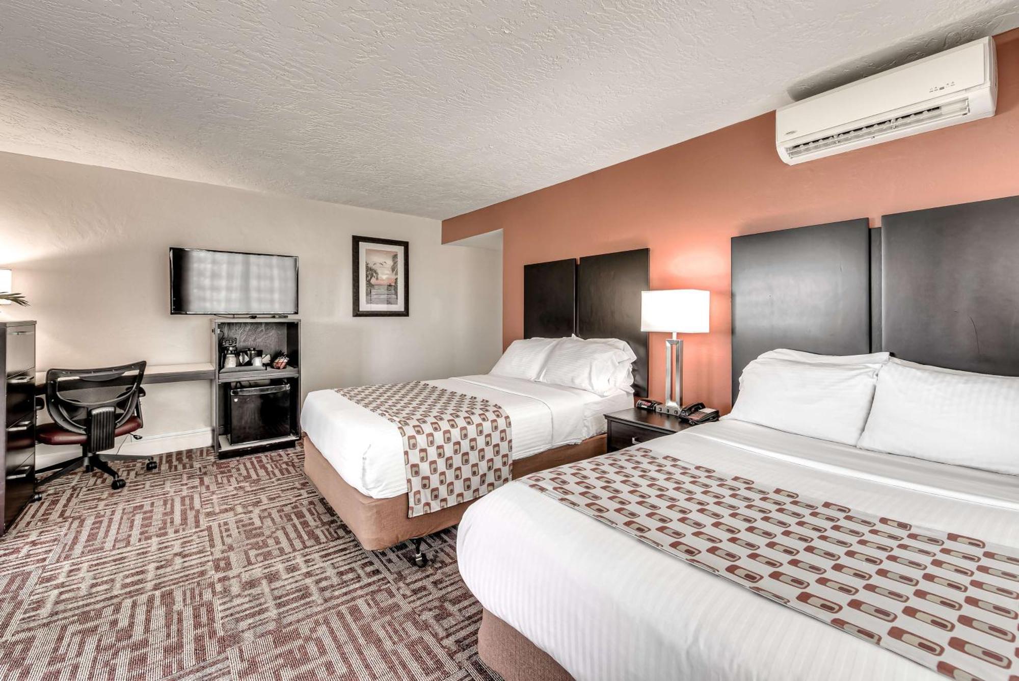 Inn Of Naples, Tapestry Collection By Hilton Exterior foto